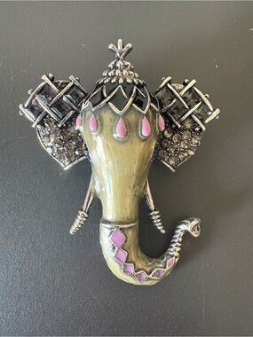 Decorative Elephant Wall Accent in Olive Green and Pink